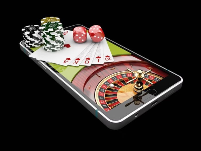 Filipino player accessing ph 2 Casino on a smartphone